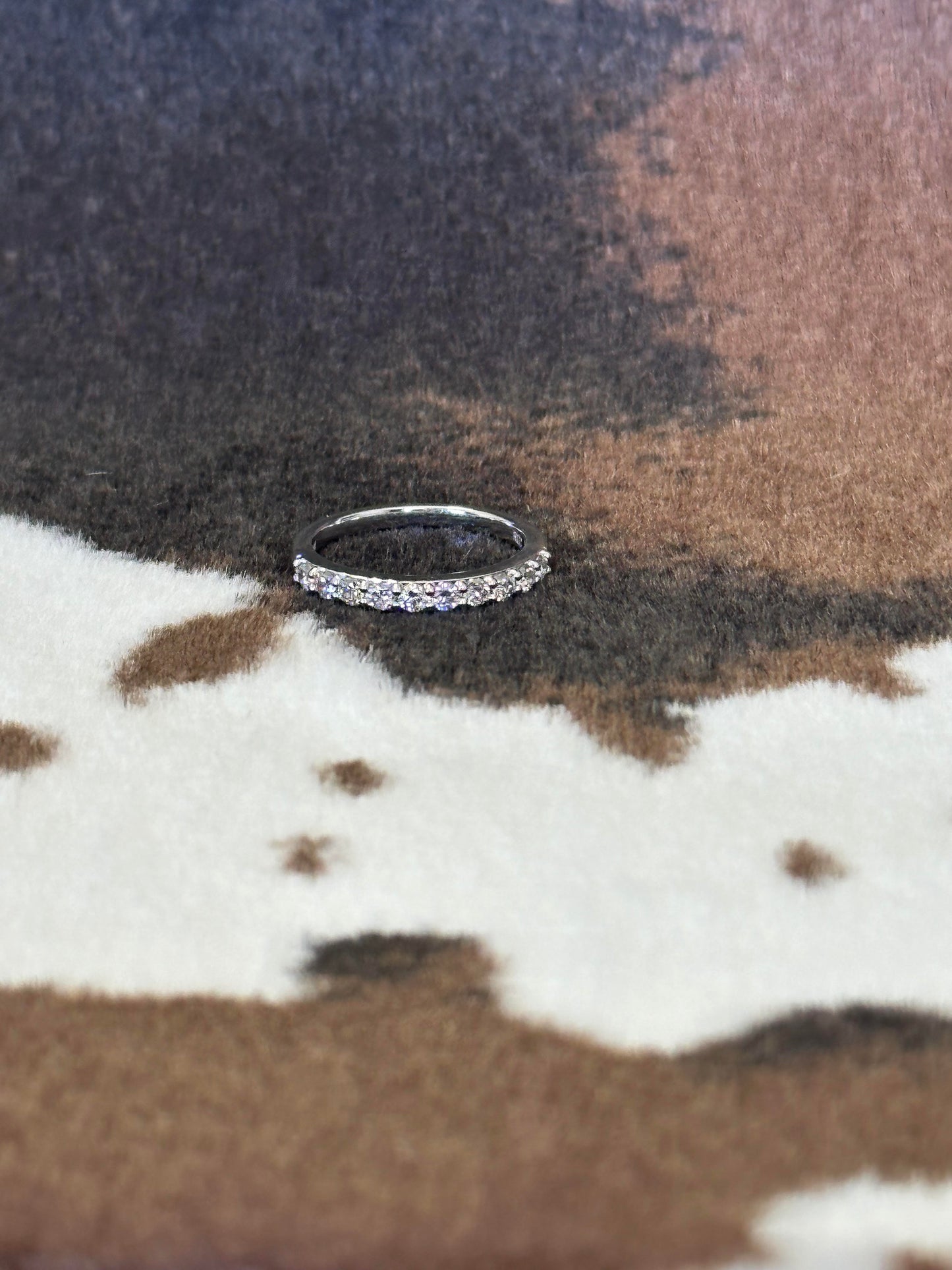 14K White Gold Diamond Set Ring