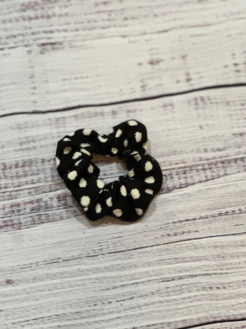 Polka Dot Scrunchies